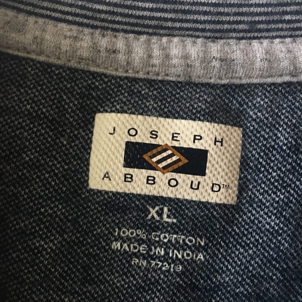4/$25 Sale Joseph Abboud 100% cotton tee GUC - Picture 3 of 6